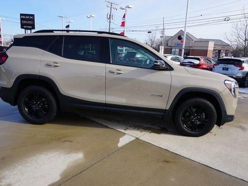 Used 2022 GMC Terrain AT4 w/ Infotainment Package II image 3