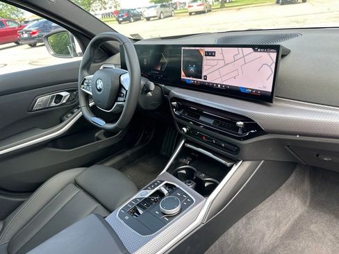 New 2026 BMW 330i xDrive Sedan w/ Premium Package AWD/4WD image 26