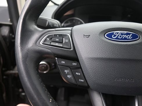 Used 2018 Ford EcoSport Titanium w/ Titanium Cold Weather Package image 32