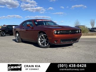 Used 2020 Dodge Challenger SXT w/ Plus Package video 1