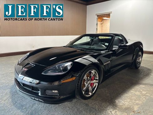 Used 2011 Chevrolet Corvette Grand Sport w/ Preferred Equipment Group image 1