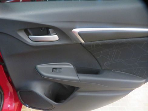 Used 2015 Honda Fit EX image 21