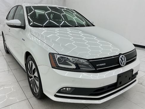 Used 2016 Volkswagen Jetta SEL Premium FWD image 3