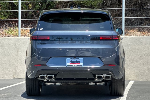 New 2026 Land Rover Range Rover Sport Dynamic SE AWD/4WD image 4