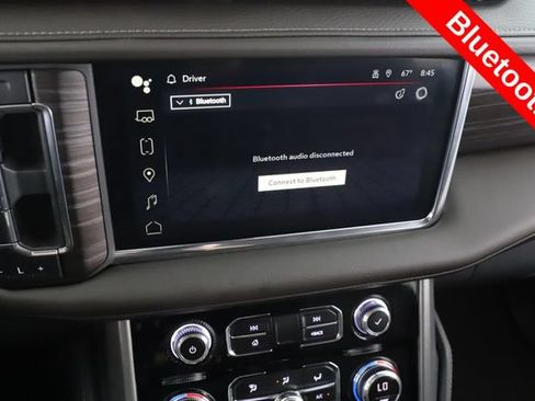 Used 2022 GMC Yukon XL Denali w/ Max Trailering Package AWD/4WD image 5