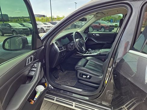 Used 2020 BMW X7 xDrive40i w/ Premium Package image 16