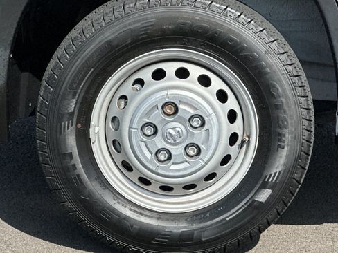 Used 2024 RAM ProMaster 2500 FWD image 29