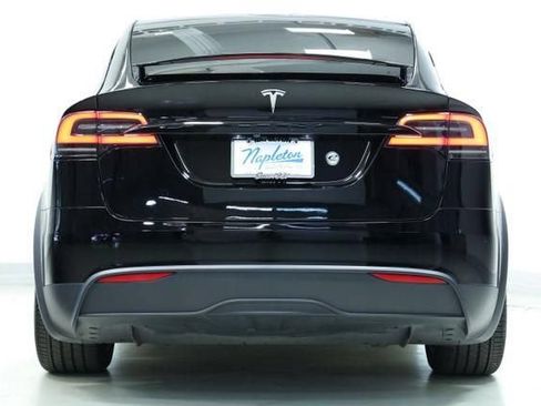 Used 2023 Tesla Model X AWD/4WD image 6