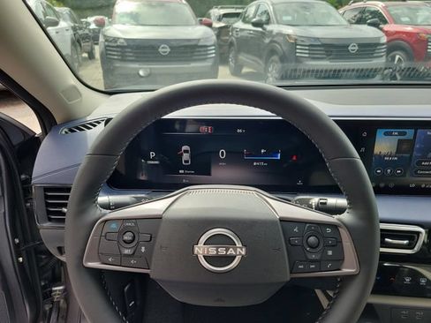 New 2026 Nissan Sentra SL w/ Floor Mat Package FWD image 21