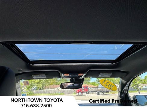 Used 2023 Toyota Tacoma TRD Sport w/ TRD Premium Sport Package AWD/4WD image 31