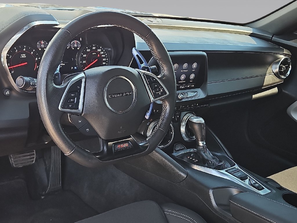 Used 2021 Chevrolet Camaro SS RWD image 11