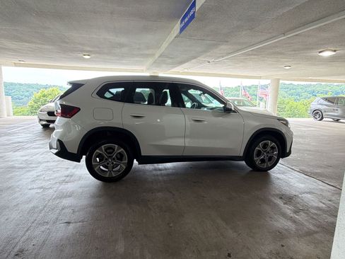 Certified 2023 BMW X1 xDrive28i w/ Convenience Package AWD/4WD image 7