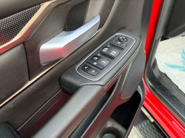 Used 2021 RAM 1500 Rebel w/ Rebel Level 2 Equipment Group AWD/4WD image 11