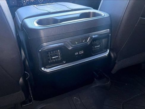 Used 2024 Chevrolet Silverado 3500 High Country w/ High Country Premium Package AWD/4WD image 25