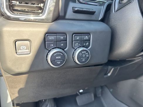 Used 2024 GMC Sierra 2500 Denali w/ Denali Reserve Package image 26
