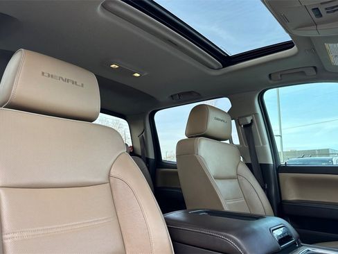 Used 2019 GMC Sierra 2500 Denali w/ Duramax Plus Package image 17