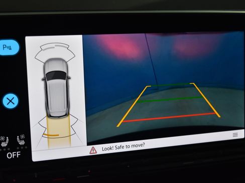 New 2026 Volkswagen Atlas SE image 10