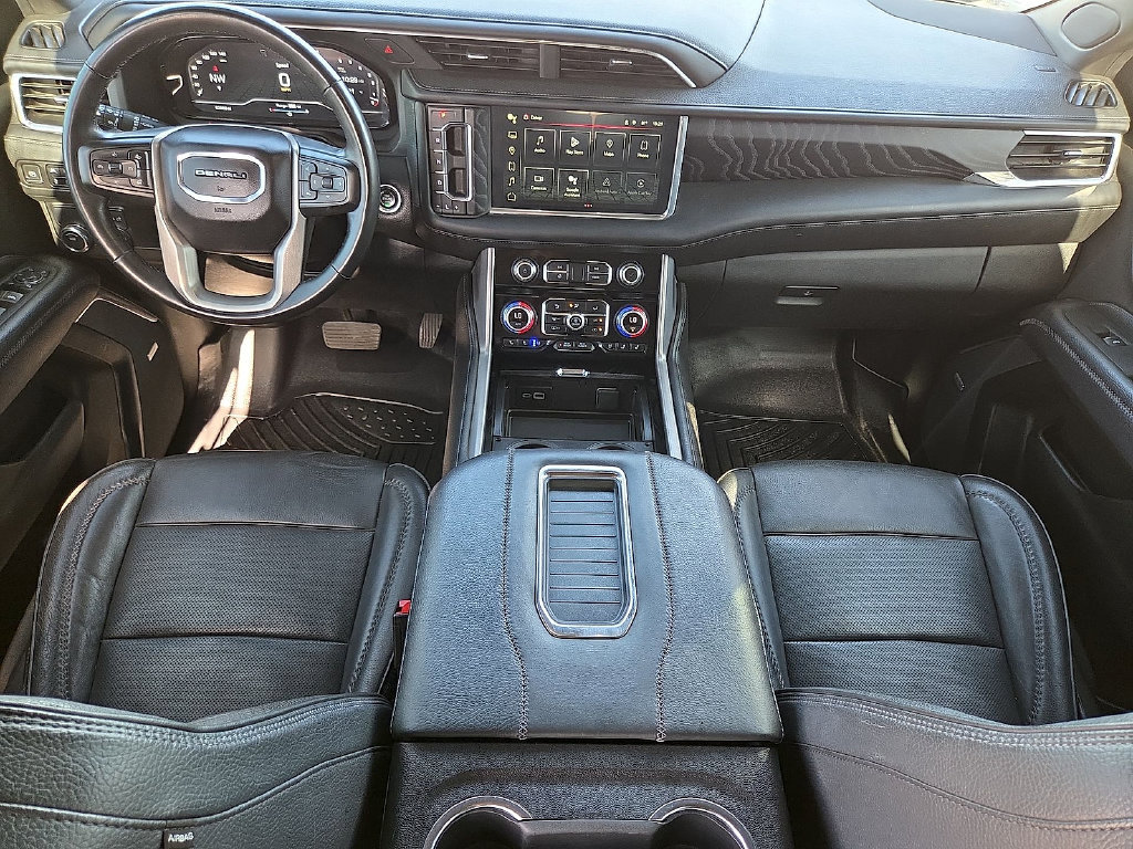 Used 2023 GMC Yukon Denali RWD image 14