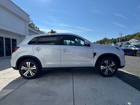 New 2025 Mitsubishi Outlander Sport SE AWD/4WD image 4