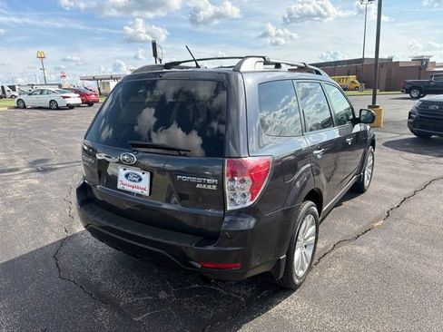 Used 2013 Subaru Forester 2.5X Limited AWD/4WD image 5