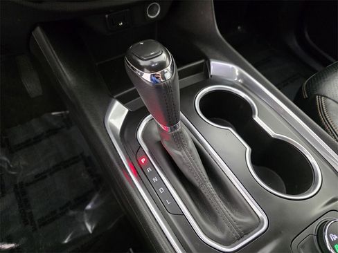 Used 2020 Chevrolet Traverse LT w/ LPO, Floor Liner Package image 26