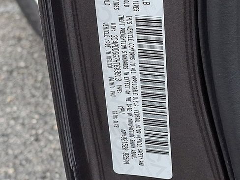 Certified 2017 Dodge Journey Crossroad image 31