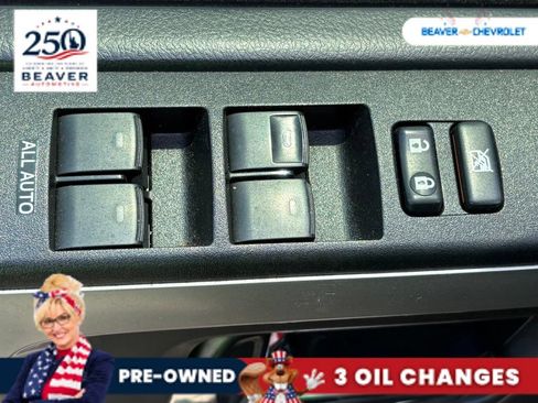 Used 2022 Toyota 4Runner SR5 RWD image 30