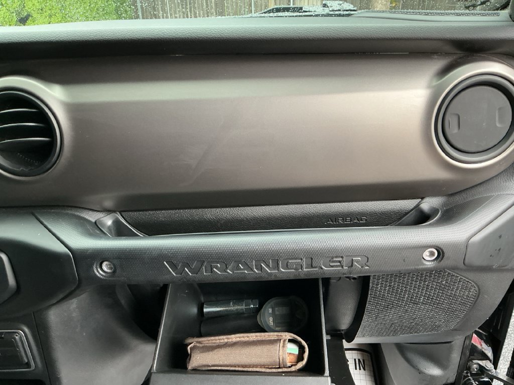 Used 2018 Jeep Wrangler Unlimited Sport AWD/4WD image 26