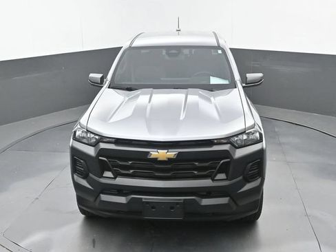 Used 2025 Chevrolet Colorado W/T w/ WT Custom Package AWD/4WD image 31