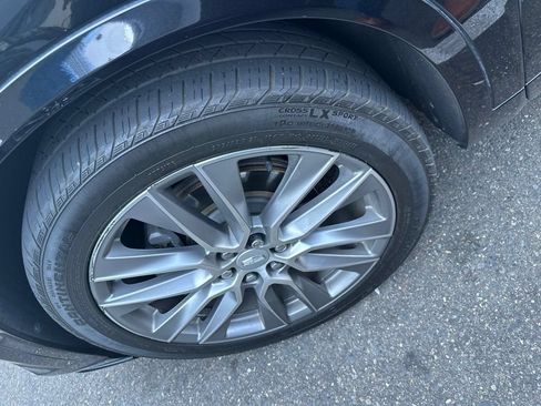 Used 2020 Cadillac XT6 Sport AWD/4WD image 9
