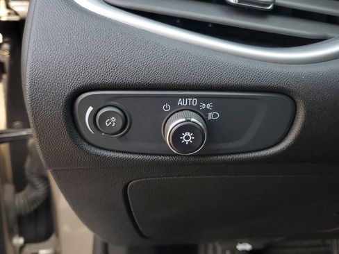 Used 2024 Chevrolet Malibu LT image 13