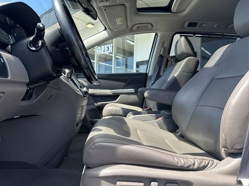 Used 2016 Honda Odyssey EX-L image 32
