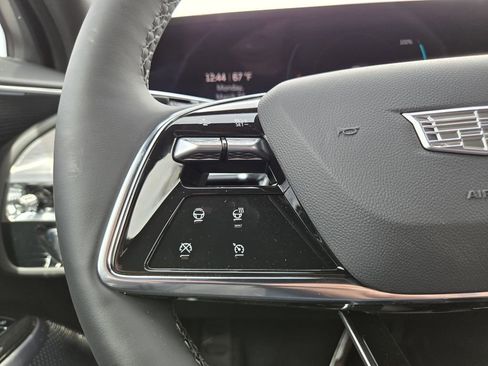 New 2026 Cadillac Lyriq Signature Sport image 21