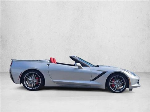 Used 2016 Chevrolet Corvette Stingray Convertible w/ 3LT Preferred Equipment Group RWD image 4