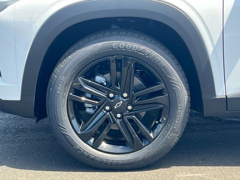 New 2026 Chevrolet Trax ACTIV w/ Driver Confidence Package FWD image 25
