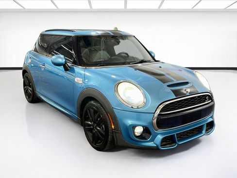 Used 2015 MINI Cooper S FWD image 3