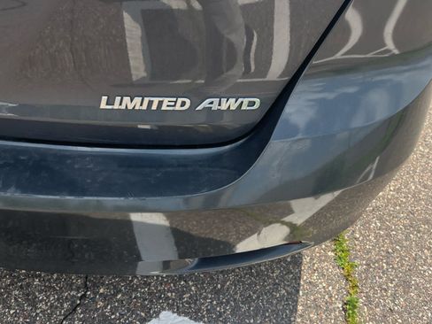 Used 2013 Toyota Venza Limited AWD/4WD image 6