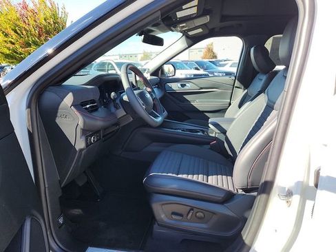 New 2026 Ford Explorer ST-Line image 6