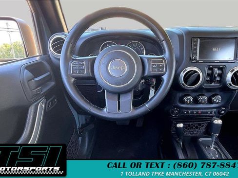 Used 2014 Jeep Wrangler Unlimited Sahara w/ Dual Top Group AWD/4WD image 5