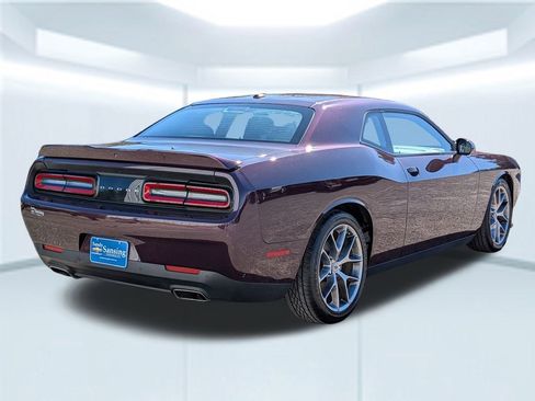 Used 2022 Dodge Challenger GT image 6