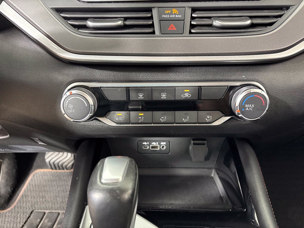 Used 2025 Nissan Altima 2.5 SR FWD image 35