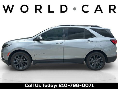Used 2023 Chevrolet Equinox RS w/ RS Leather Package FWD image 4