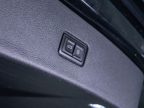 Used 2017 Audi Q7 3.0T Premium Plus image 9