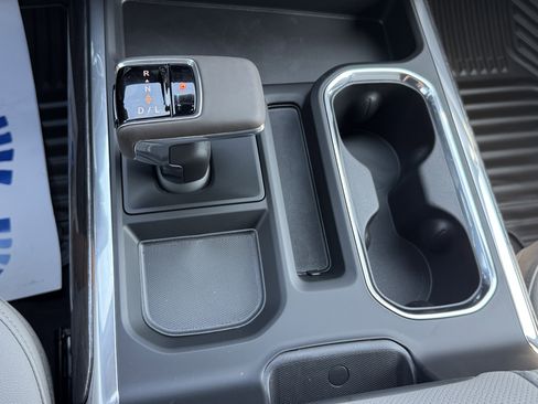 New 2026 Chevrolet Silverado 1500 LTZ w/ Z71 Off-Road Package image 19