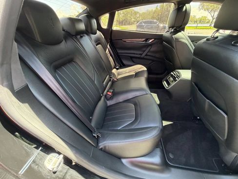 Used 2014 Maserati Quattroporte S Q4 AWD/4WD image 24