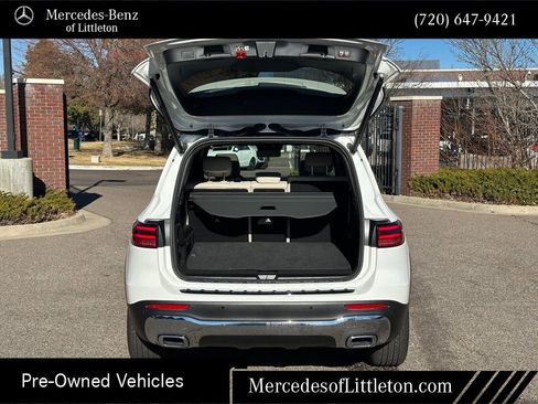 Used 2025 Mercedes-Benz GLB 250 4MATIC image 27
