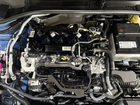 Certified 2026 Toyota Corolla Cross XLE FWD image 26