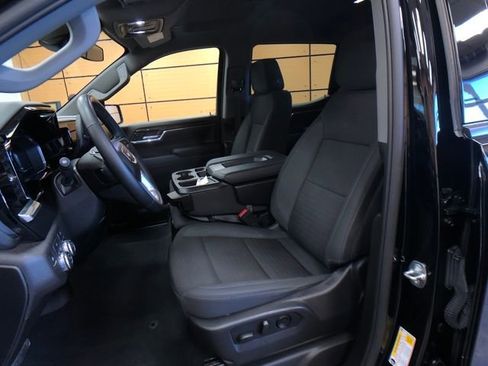 Used 2024 GMC Sierra 1500 Elevation image 10
