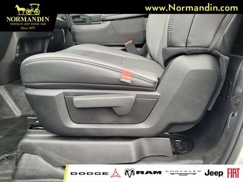 New 2026 RAM 5500 Tradesman AWD/4WD image 7