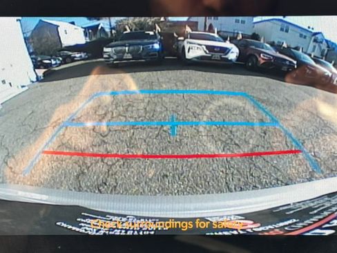 Used 2024 Toyota Corolla LE image 22